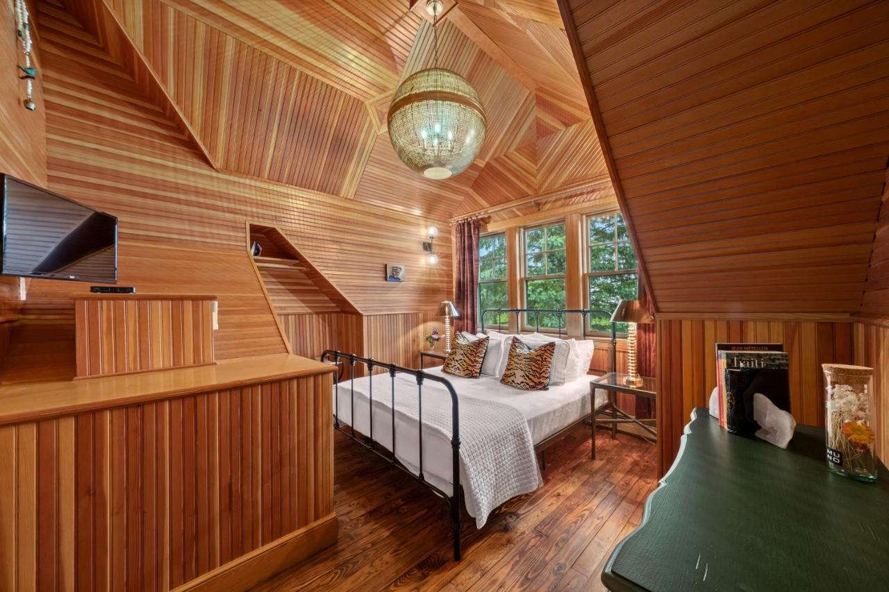 Hotel Mountain Brook Tannersville Bagian luar foto