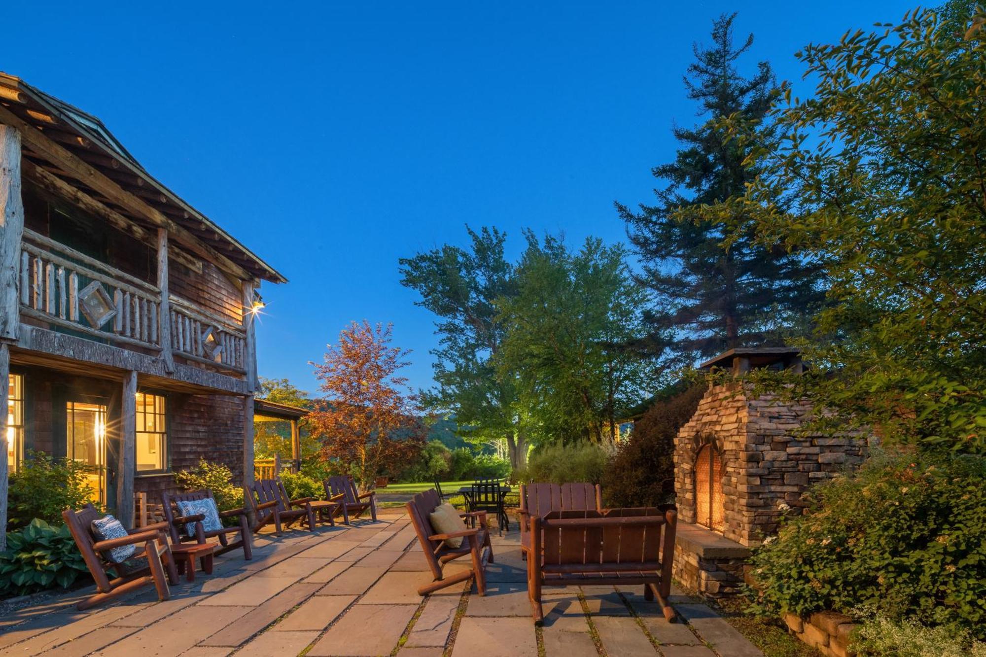 Hotel Mountain Brook Tannersville Bagian luar foto