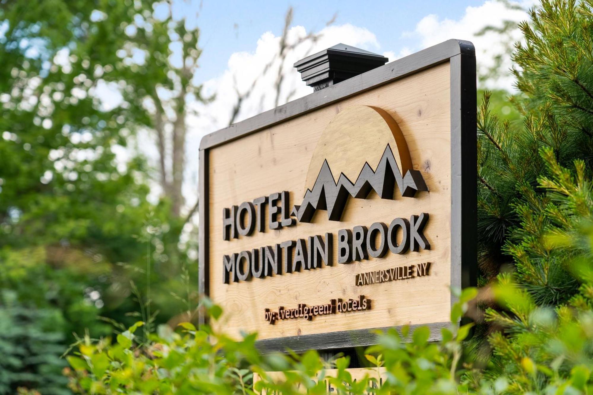Hotel Mountain Brook Tannersville Bagian luar foto